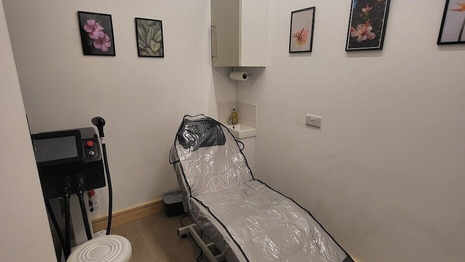 d7cf1078-4a37-4938-aaf7-fb74bd713f79-cklasersalonfortyfour-gb-england-eastbourne-fresha-2607729