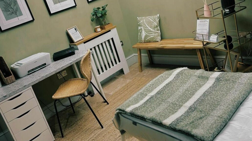 d8086bb5-be95-4334-a0ad-8db77aca1ae2-atelier-gb-england-worcestershire-fresha-3834647