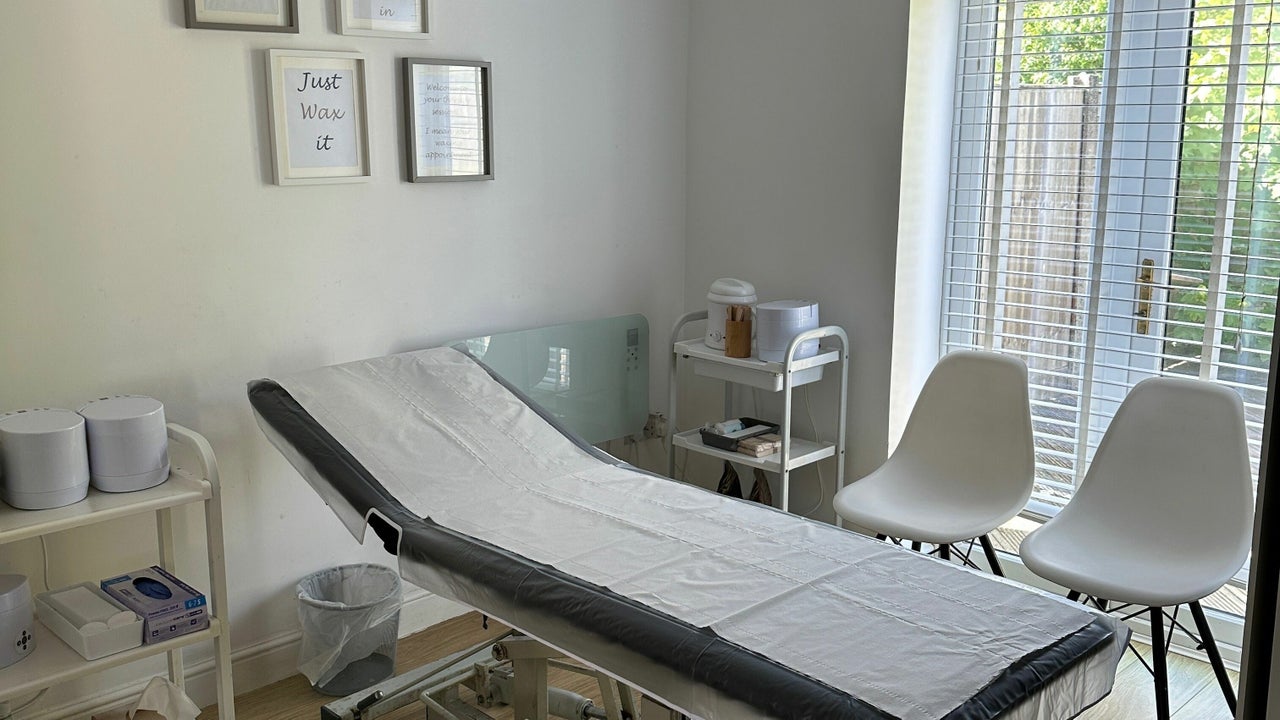 d8442adf-fd50-4a8c-876a-8a04a44743c4-katelambwaxing-gb-england-blackpool-fresha-8121210