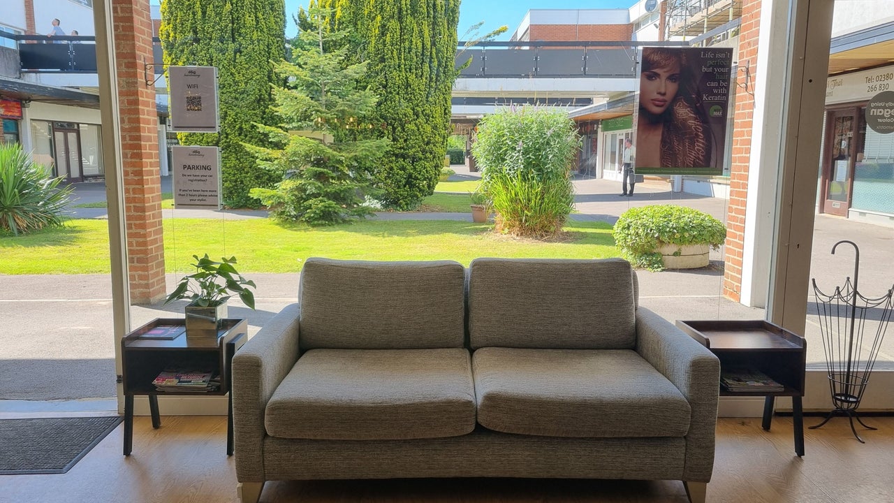 d9da1ff3-52bf-4bd3-b0af-5f5af8fd0ebf-dghairdressing-gb-england-chandlersford-fresha-1035257