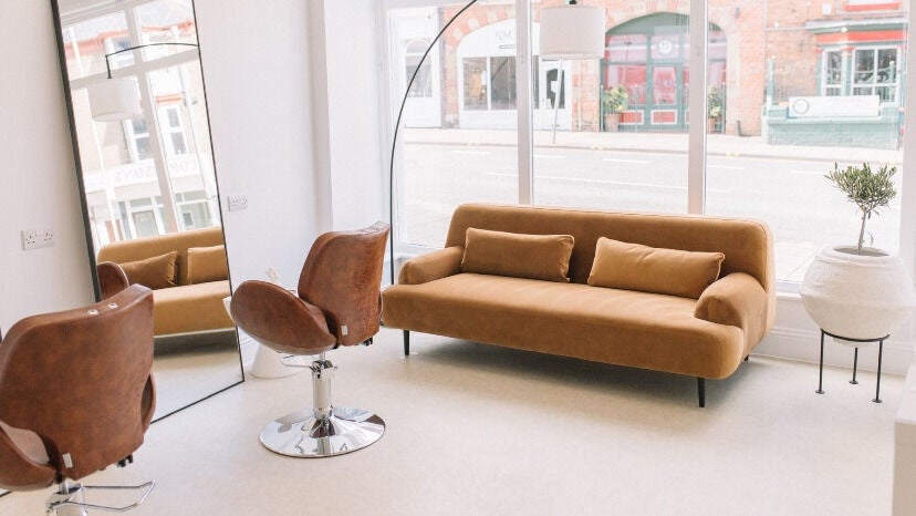 d9e98d4e-c309-403c-9b96-6dc3622e79b4-9858538