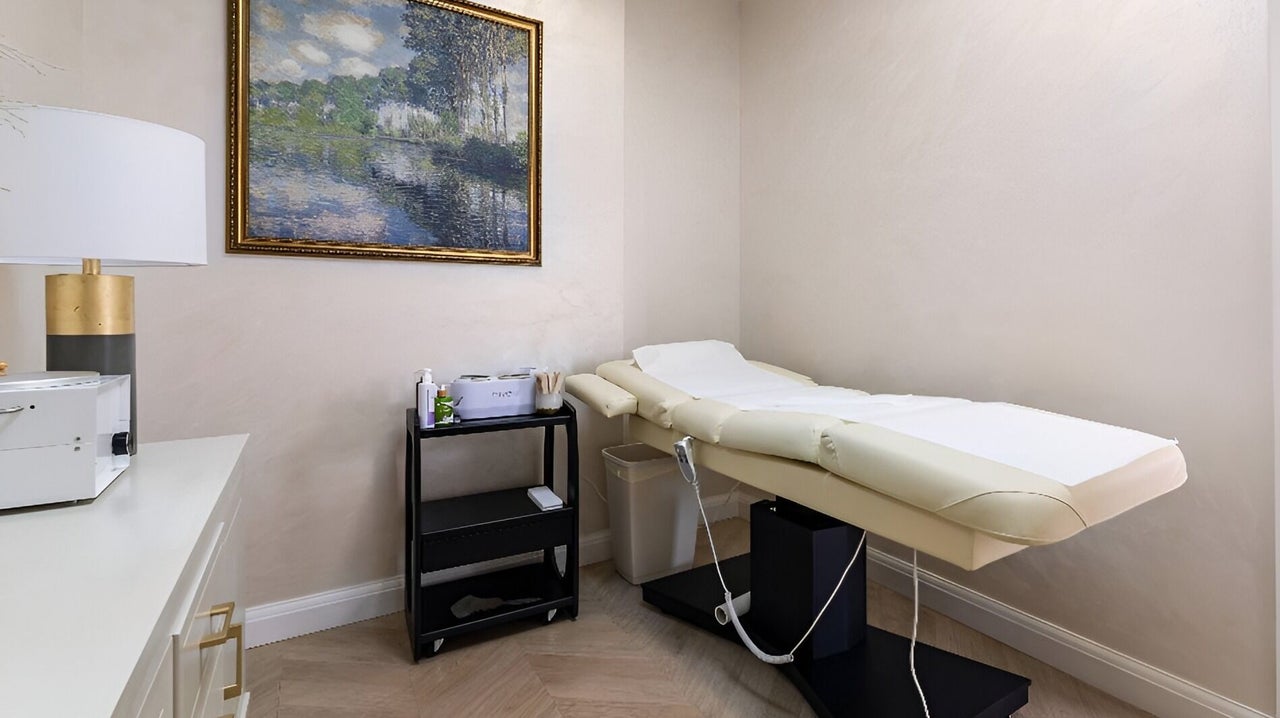 da5be52b-75c0-4bae-8e51-81c2bb4bcce1-luxurywaxbar-fleetstreet-gb-england-london-temple-fresha-9565437