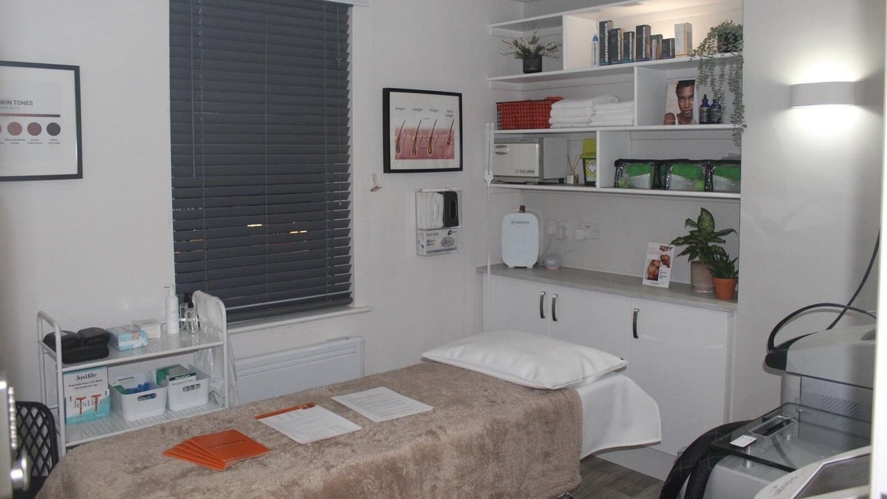 dab43d82-ecad-49fd-96bb-b02f8bcc136f-therabeautic-gb-england-pottersbar-fresha-1981417