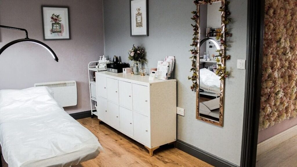 dab46dcc-f698-4306-a6bf-d076a9135e75-8334793