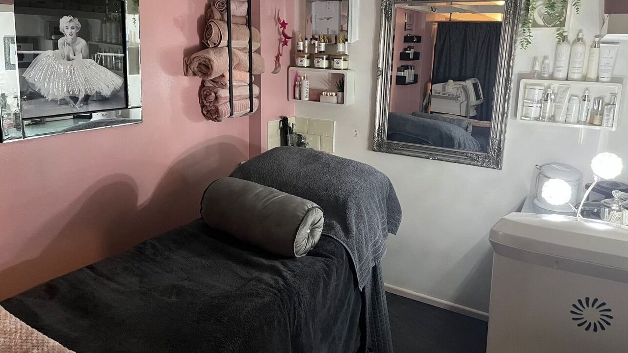 dad1f079-2ebe-4b36-b6f1-c6e6f4aa6a94-beautybylaurajayne-gb-england-tutbury-fresha-6504213