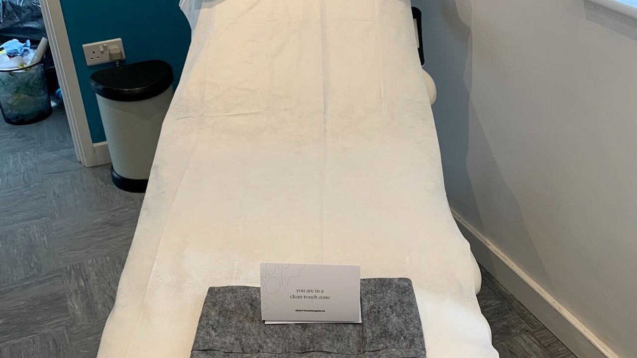 db2cfdd2-9e18-409b-9b15-e67c7896d027-3212110