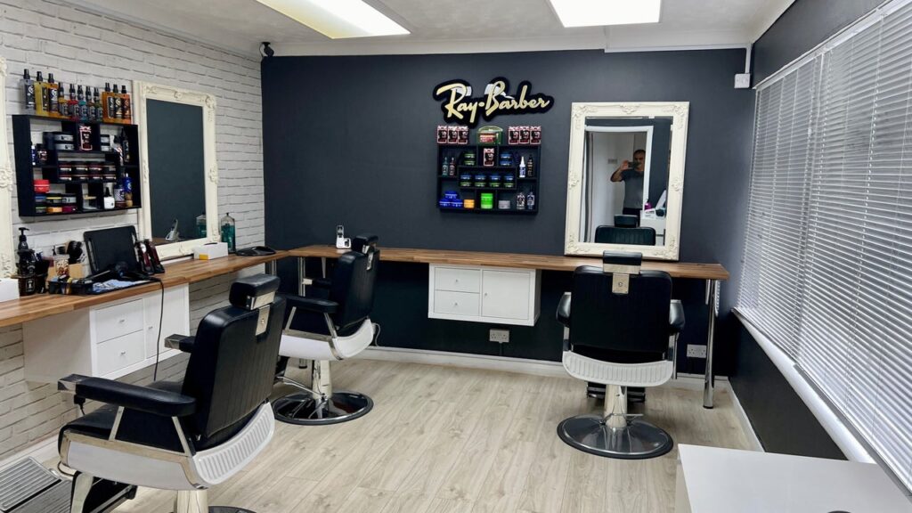 dbdc9a7f-dd6e-4501-b78f-70112173971e-raybarbers-gb-england-horsham-fresha-4787494