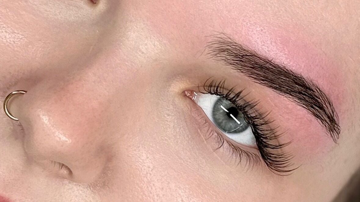 dc66b442-4b2c-4633-883f-315099f9156e-beapauletteartistry-gb-england-stevenage-fresha-8751700