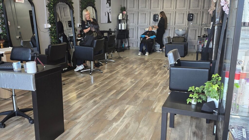 dc6b6627-3e70-477e-8ad1-55fbcc47e0f0-jrhairdressing-gb-northernireland-carrickfergus-fresha-2880247