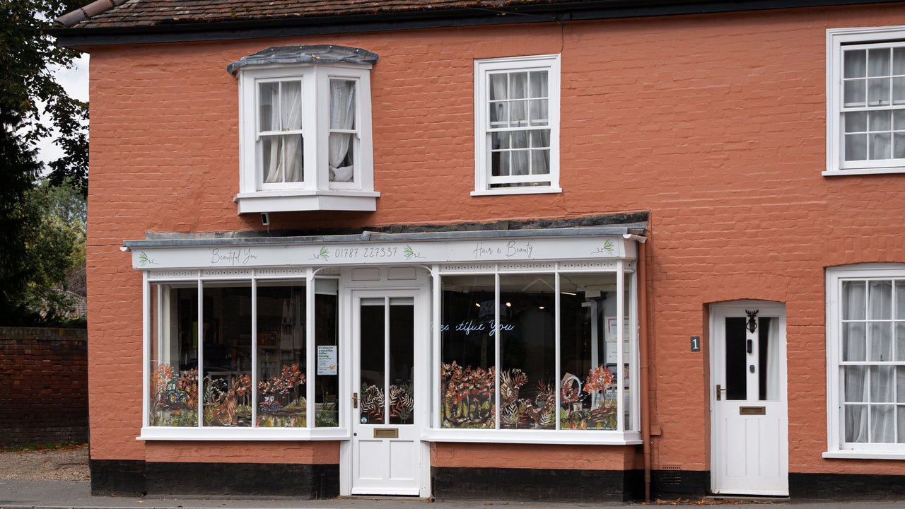 dc9b4142-78ec-46e9-8b19-b48965ae43d9-beautifulyou-gb-england-bures-fresha-4581473