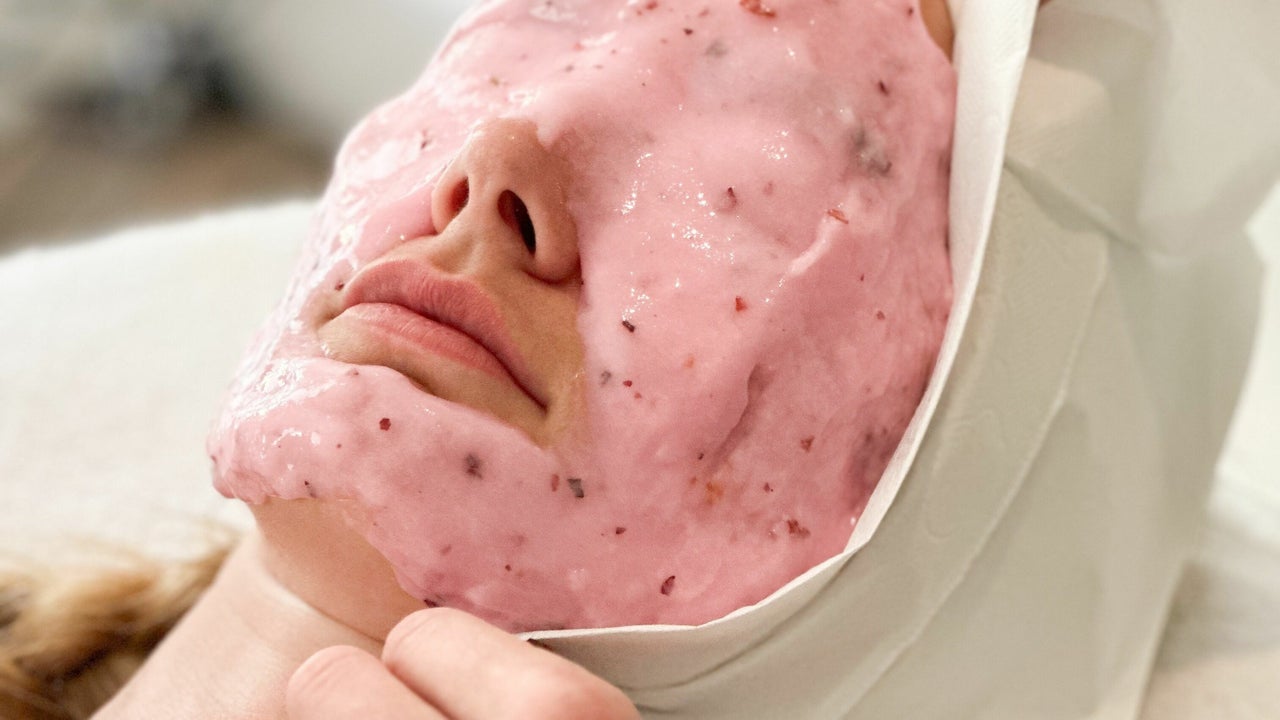 dcc4cc87-c762-4d6a-9d97-a13238b40a19-thefacetonic-gb-england-dunmow-phariseegreen-fresha-8113571