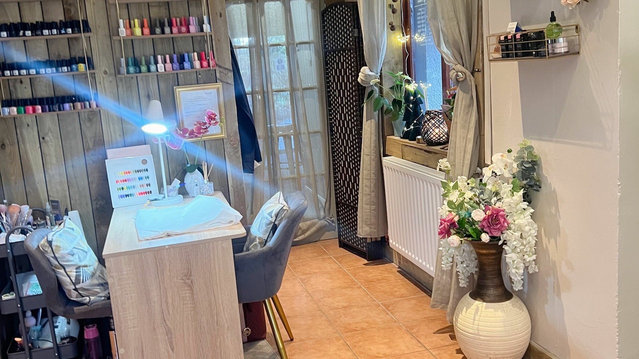 dcd13b03-4498-42e6-9b88-ef02708685fb-chailaibeauty-gb-wales-narberth-fresha-3788807