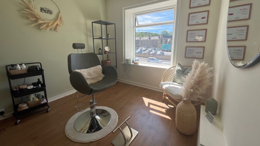 dcf10fee-9f2d-4d39-8b69-5dd0f8f21d56-4118289