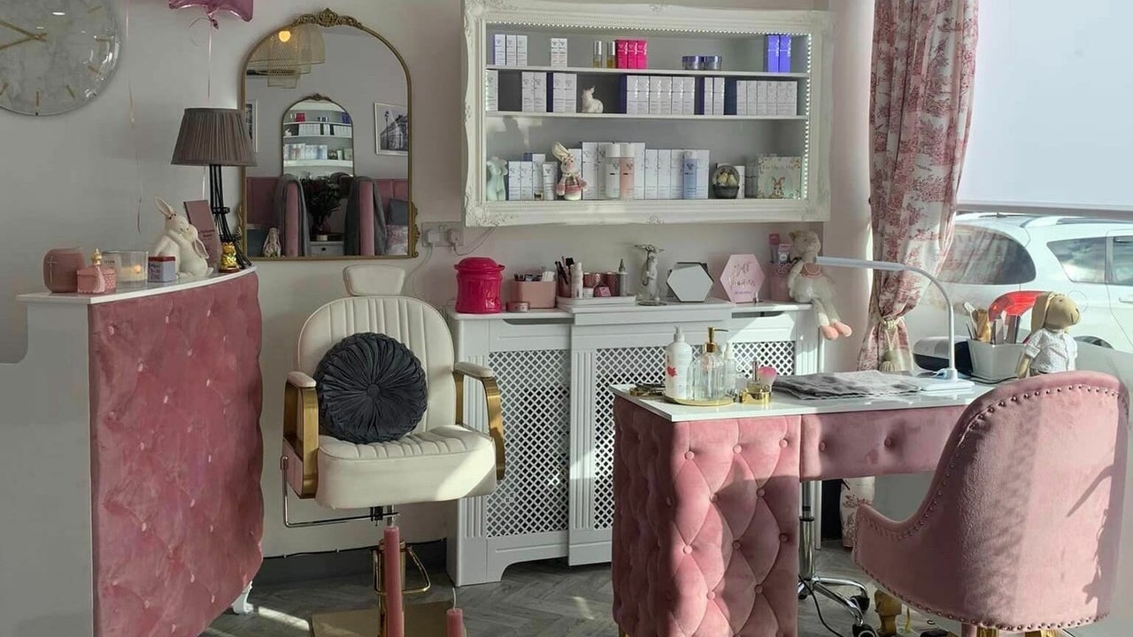 dd072991-8708-4980-9ce0-3a29273245f6-laparisiennebeauty-gb-england-healdgreen-fresha-9865535