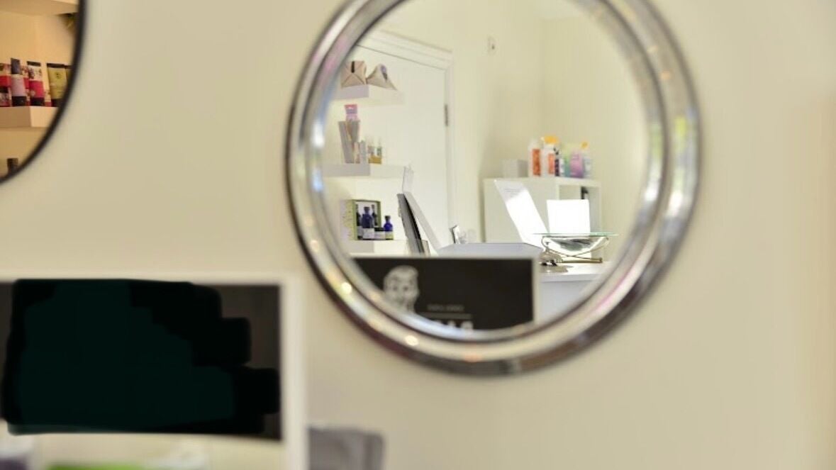 dd59f73a-3a35-4941-906f-3a068c575f08-holmebeautyearcare-gb-england-holme-on-spalding-moor-fresha-3463802