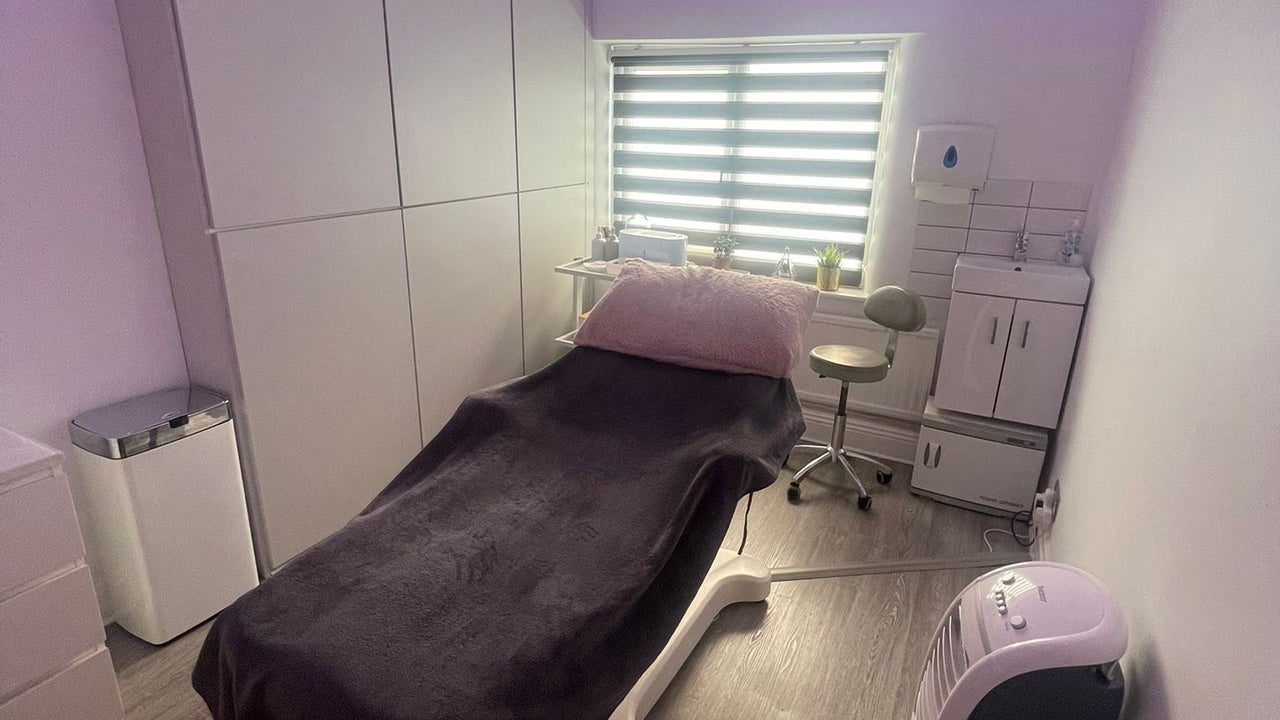 def124c4-a90e-49ba-84d6-02d53843dec5-allurehairthebeautyroompreston-gb-england-preston-ashton-on-ribble-fresha-4311640