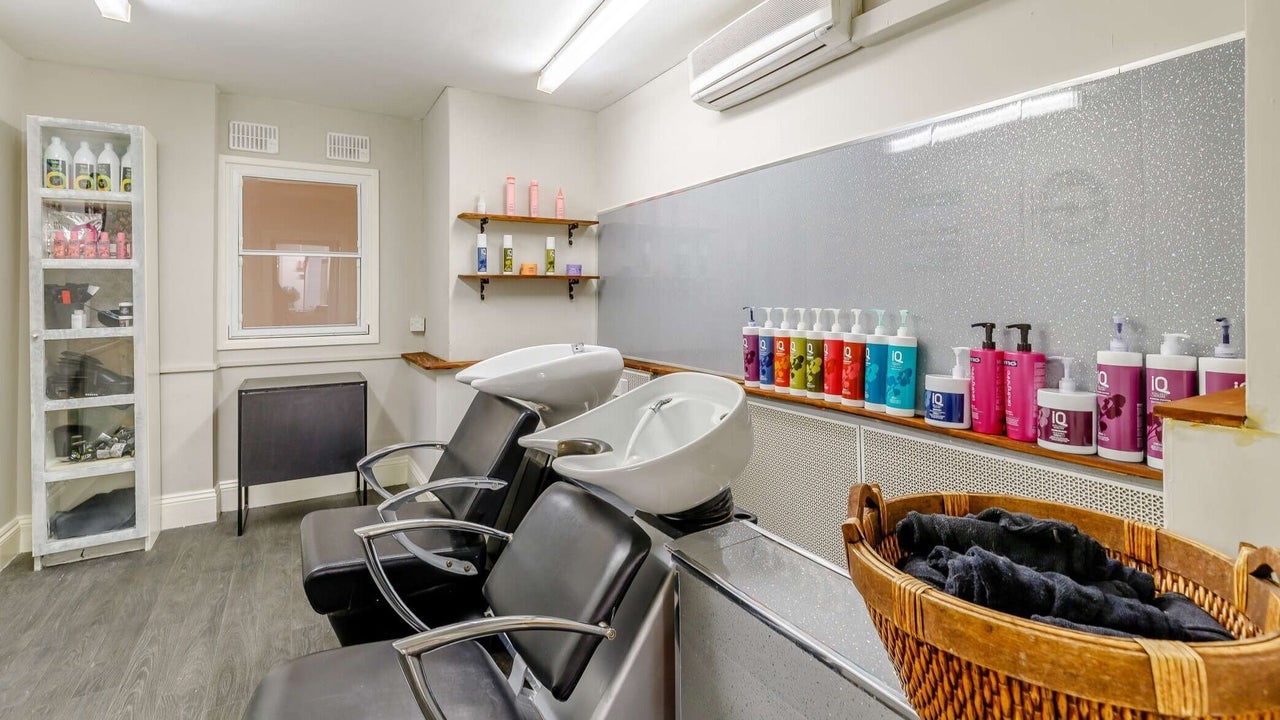 df0a8abf-36b2-49bb-802e-1fd4114adfa5-5392911