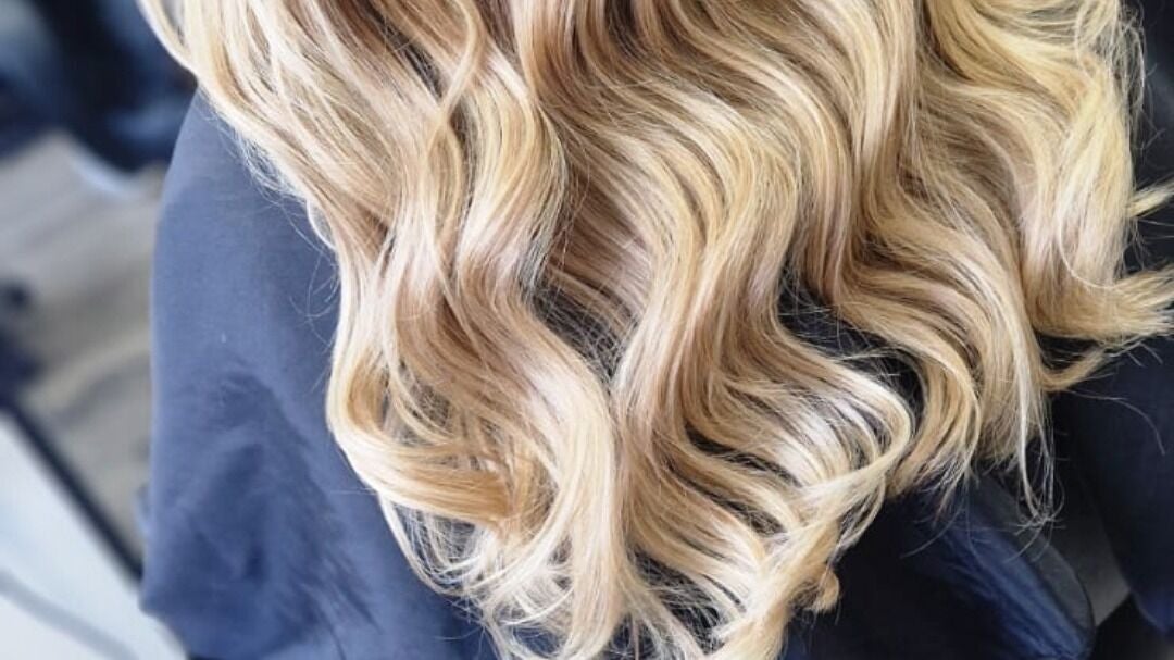 df262410-80e4-4dda-8c34-7c44e3bb44a4-asskhairstudio-gb-england-cheltenham-fresha-1507415