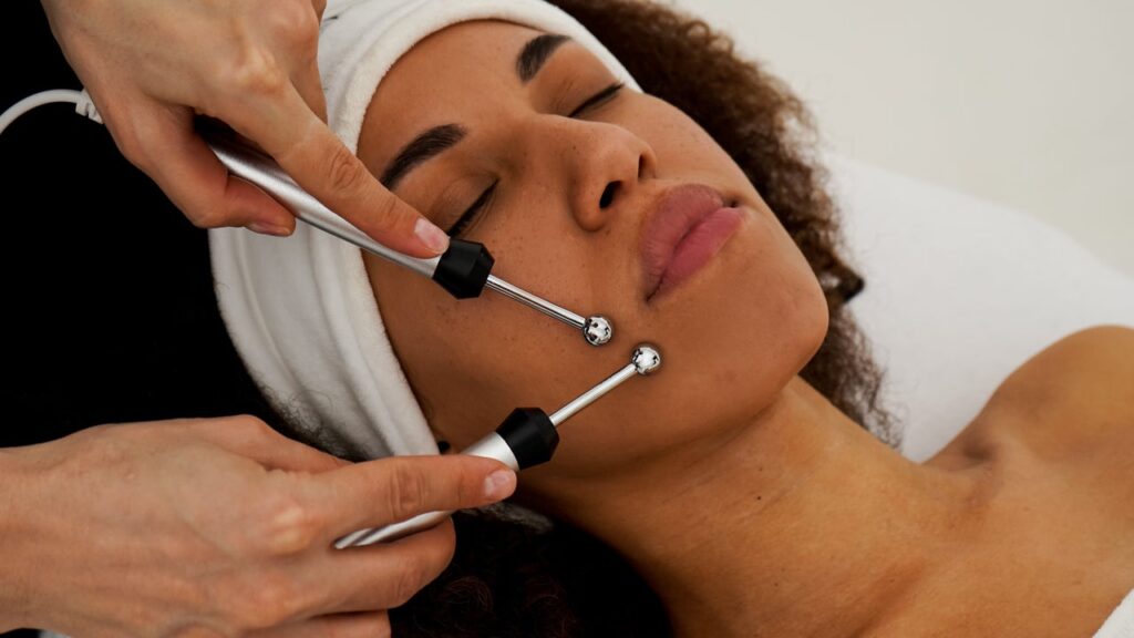 dfda5ac7-4390-47df-b500-a73eb7fd94e9-lushhamptonskinlaser-gb-england-hampton-fresha-4785788