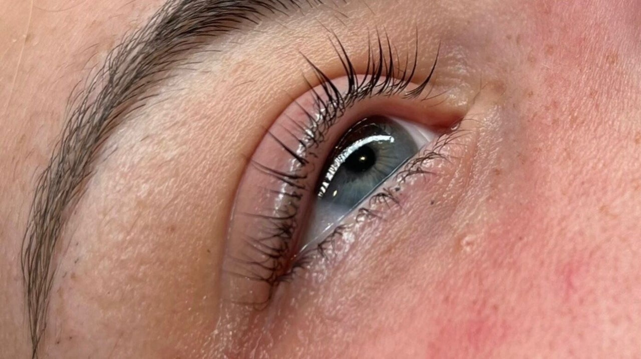 e00a494f-f098-4790-8951-30152b18caca-browsbeautybygeorgia-gb-england-effingham-fresha-7204354