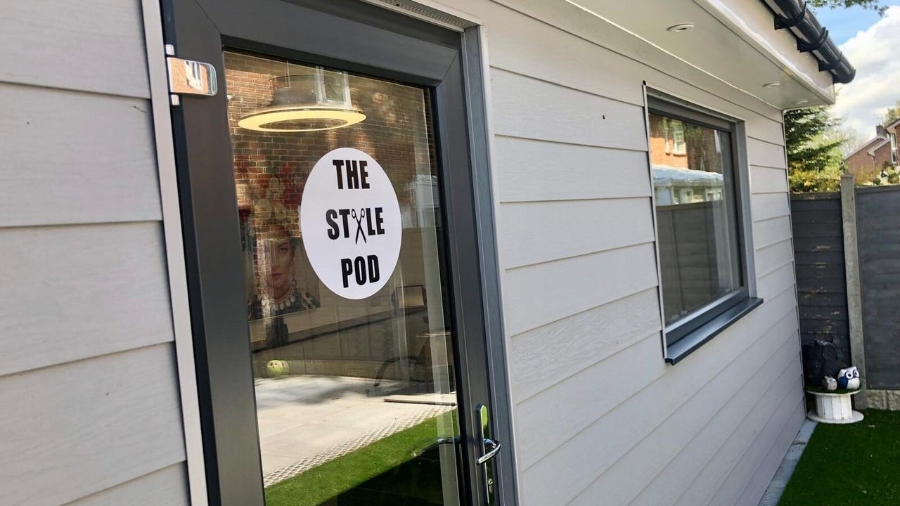 e03fd725-b363-4bcb-adda-5304a695eebe-thestylepod-gb-england-crawley-threebridges-fresha-4162099