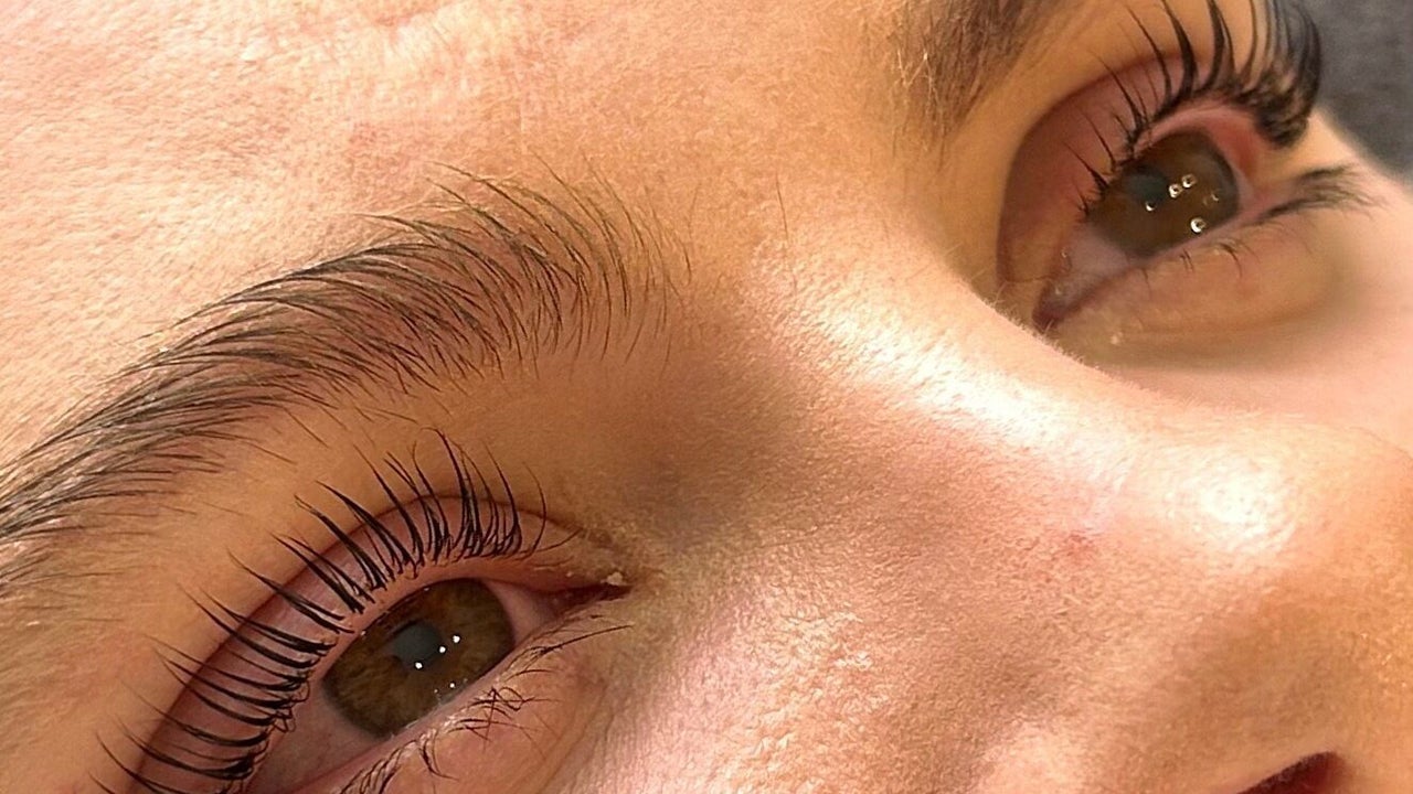 e0cf876f-587c-42ef-a788-fa0f819eeb16-graciemaybeauty-gb-england-street-fresha-8035272