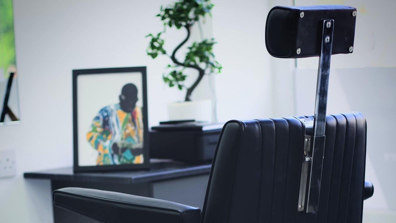 e11129d3-7dd9-48a3-b387-e1d2f2569364-rarebarbers-gb-england-northshields-chirton-fresha-6203305