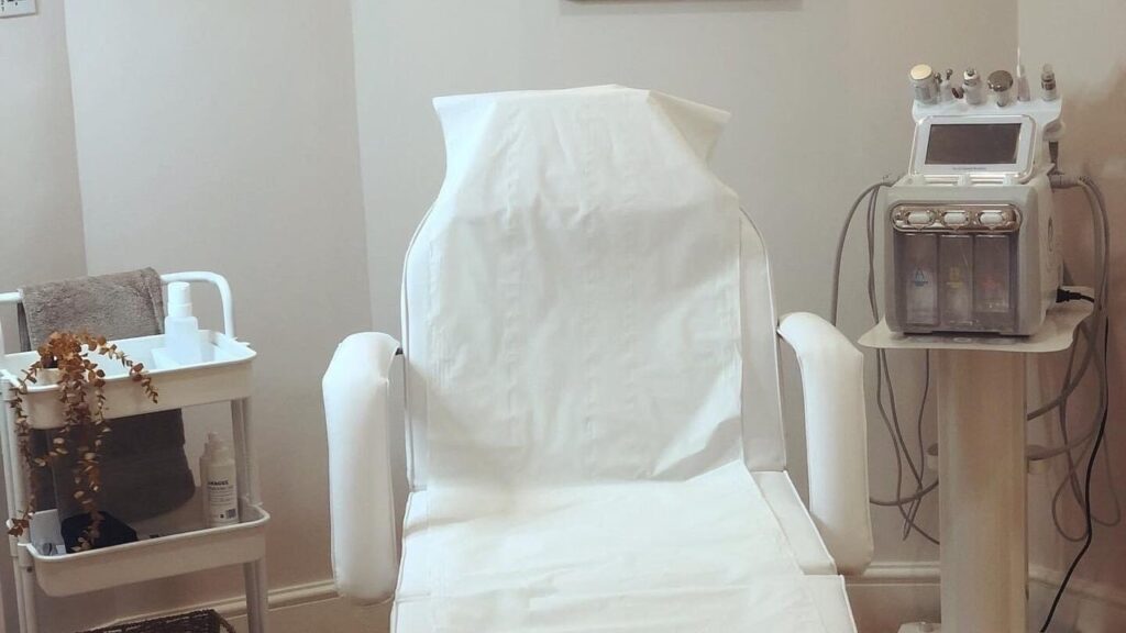 e1765260-54f1-43d4-a90d-80f61bde929f-unajonesaestheticskinclinic-gb-england-kelvedon-fresha-9472894