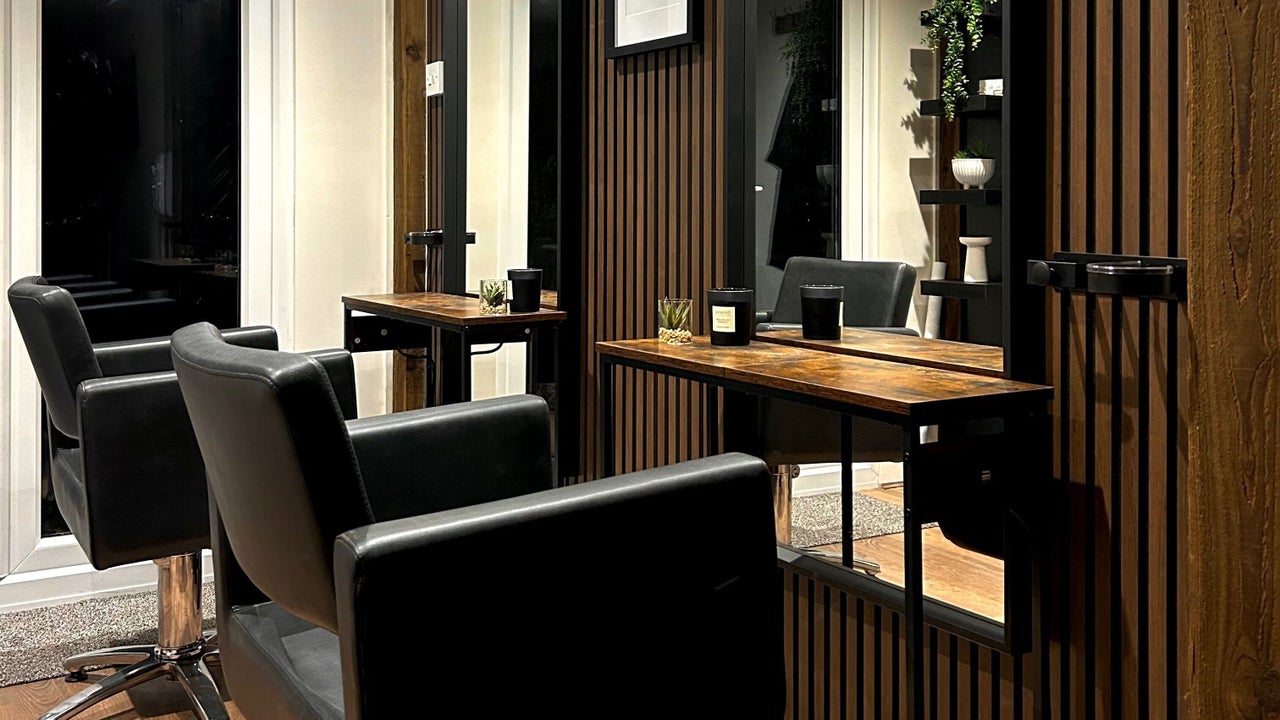 e1ad0093-5293-46ed-8658-8538922720dc-hairbyjess-gb-cymru-penller-gaer-fresha-8247648