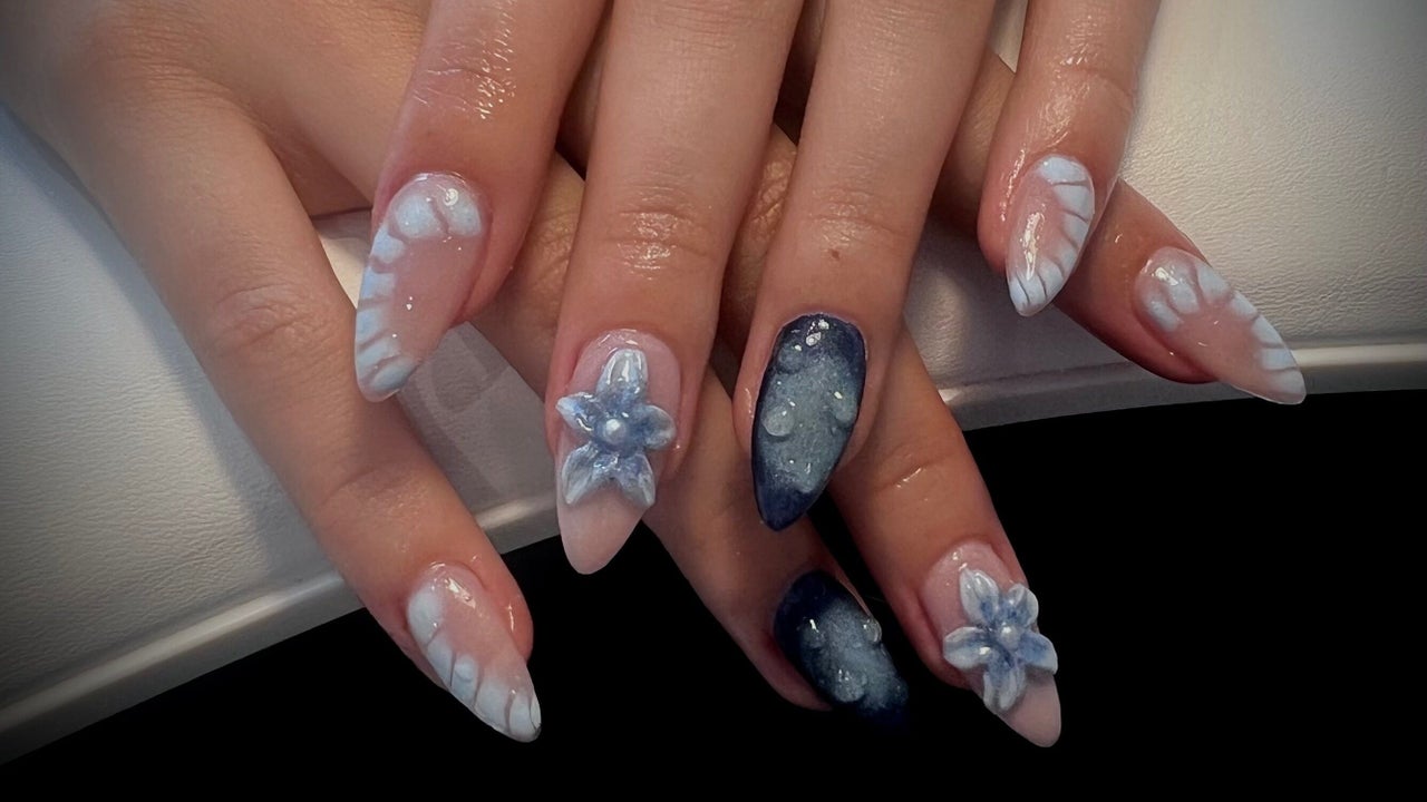 e2f39d85-011a-4cc1-a296-9dfe346d4508-thehouseofbeauty-gb-england-oakley-fresha-6366858