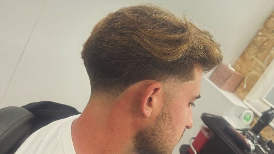 e3f0dd64-898c-4f12-97be-c1f612f36cab-vividmobilebarbers-gb-england-folkestone-fresha-1541079