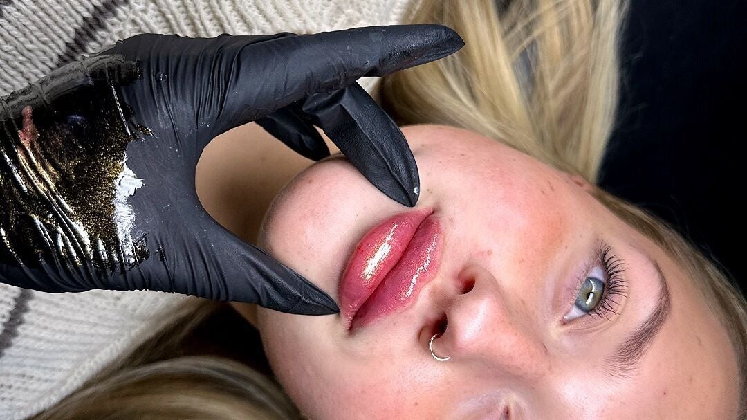 e40c1876-eb42-438f-8956-7e2d70b00e77-theclinicaesthetics-gb-england-bath-fresha-5847815