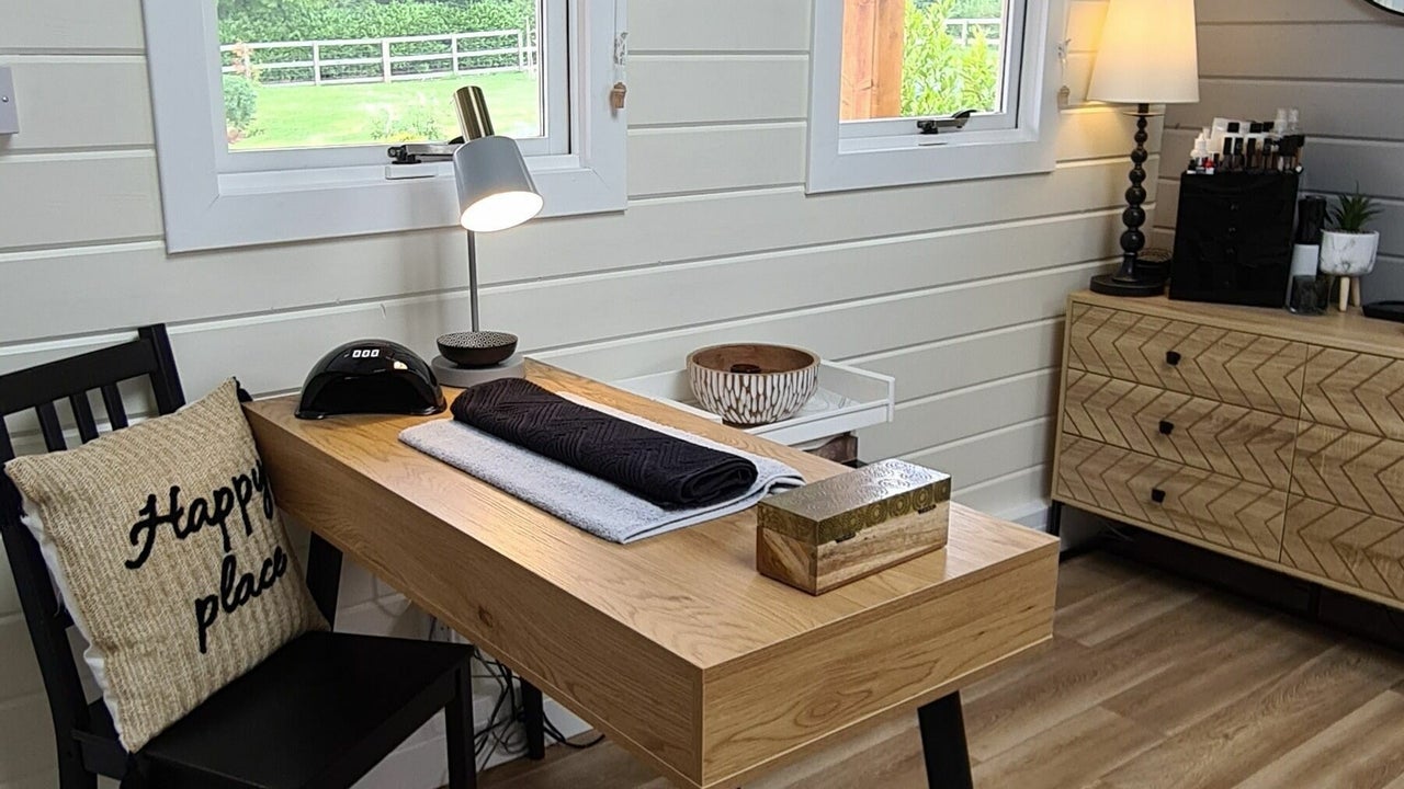 e42b188f-03d5-42bd-94a6-c7bec6a4b85d-2360606