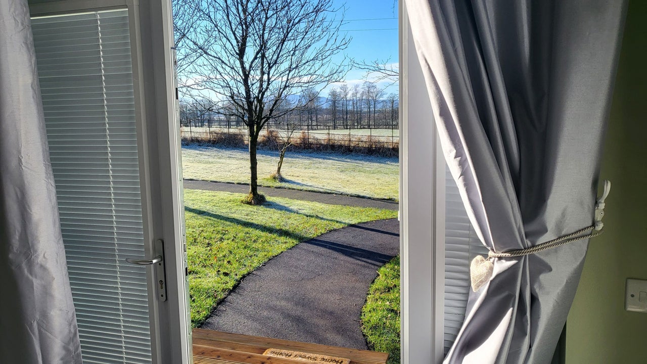 e450901b-68ce-4858-9d21-2684ee04f2b6-3215838