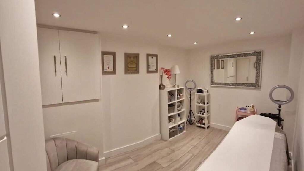 e4aba6a7-1bc6-4bd5-b653-21883d0a7cd4-selinayoungbeauty-gb-england-apperlybridge-fresha-3834147