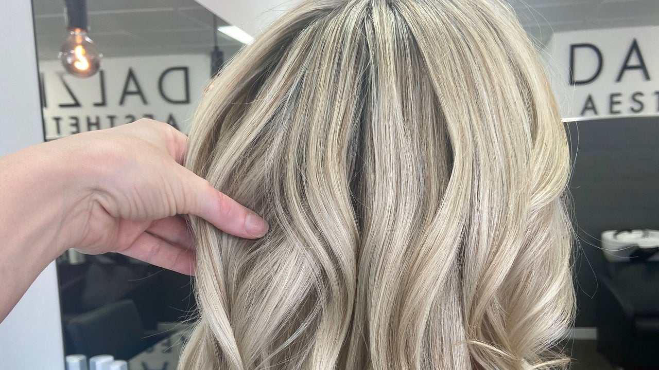 e4d4530a-8f54-440e-80b1-da90e8eb3732-danielledunnhairstylistextensionists-gb-scotland-motherwell-fresha-9474265