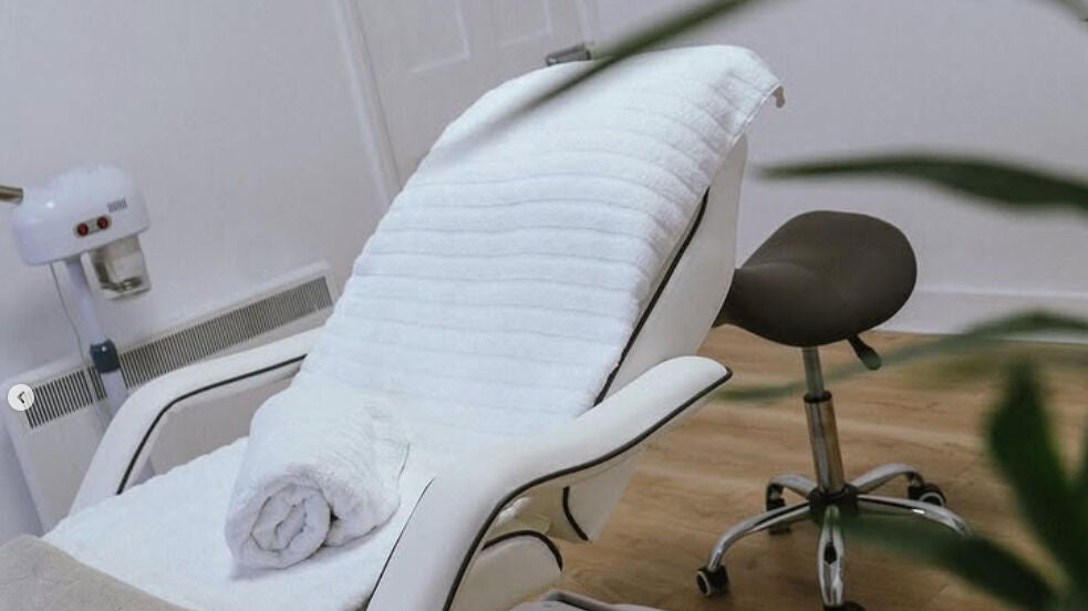 e4f78d94-b815-410c-958b-cb4f3c9e5d93-theskinrefinery-gb-england-sunningdale-fresha-6784029