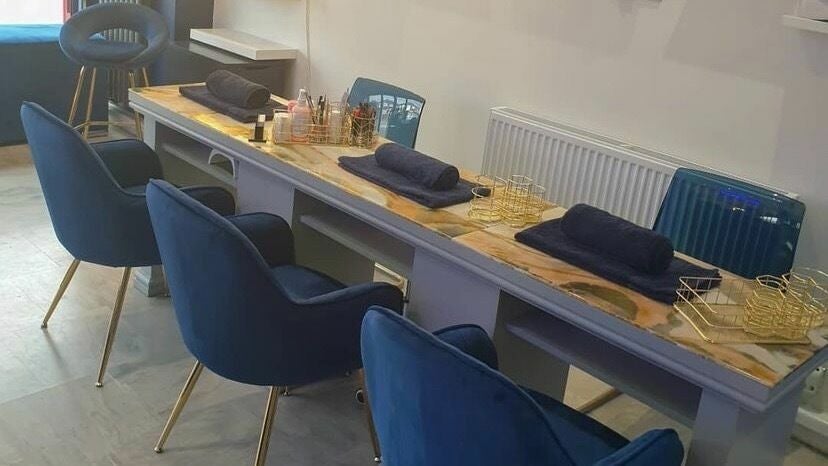 e50db75d-8fa2-4695-858d-8ba2be10a594-8640421