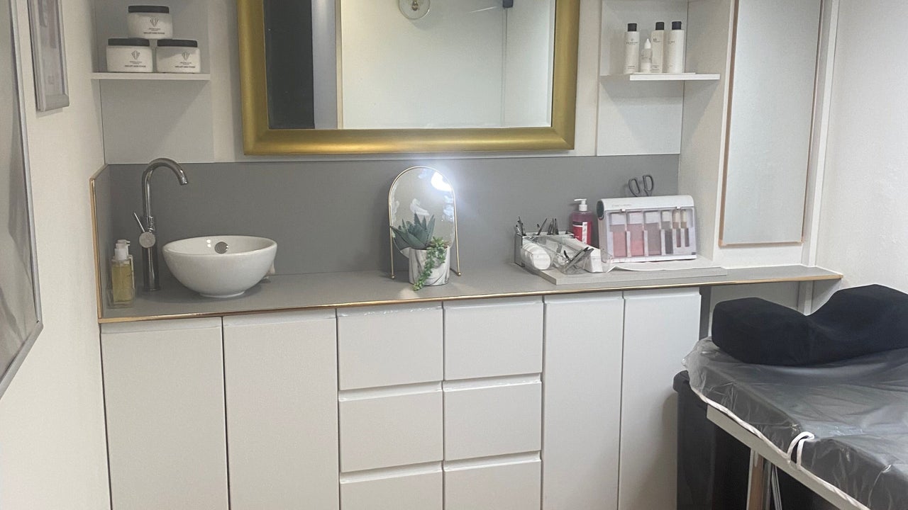 e5643be5-b14a-4c34-b823-da9d8db57011-prestigebeautybeautique-gb-england-stockport-reddish-fresha-6958273