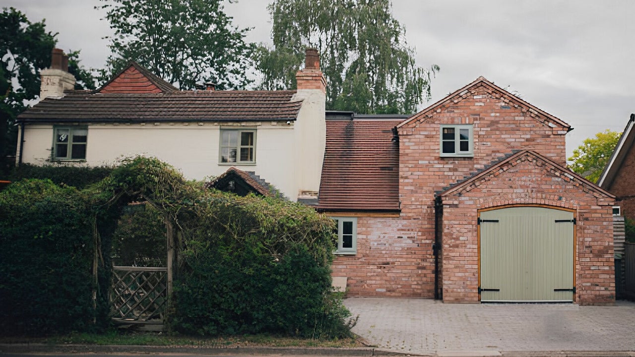 e6cadcb3-280e-43eb-9971-02965343ee80-naturalbeautyaesthetics-worcesterhomeclinic-gb-england-fernhillheath-31dilmorelane-fresha-2073516