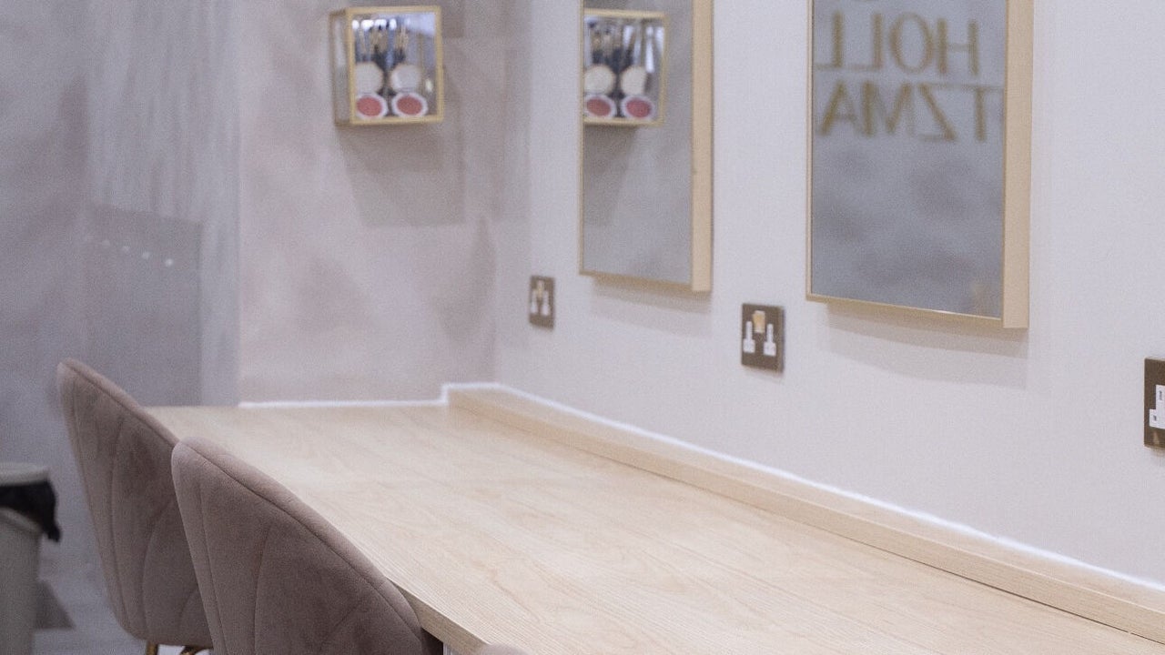 e899b70a-9c26-497a-9f22-82046f8dd4c2-holliefitzmartinstudioandacademy-gb-england-atherton-fresha-5391099