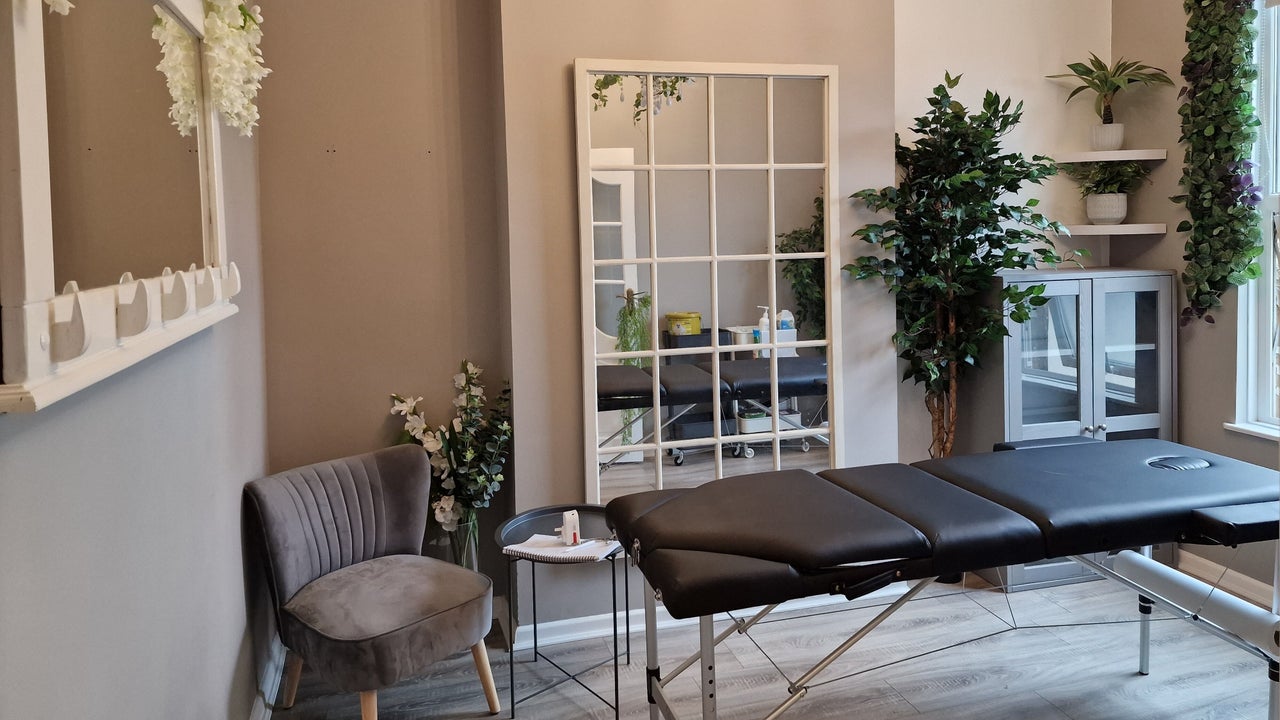 e8bc2301-37a6-4c6a-8e4d-d686dbf102da-thebeautycollectivenisalonandtrainingschool-gb-northernireland-belfast-fresha-5026368