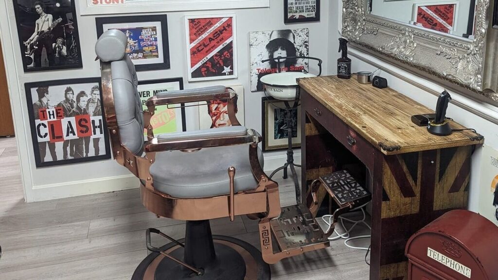 e8e9d72b-0eee-4459-b07a-1015f762c662-fredsbarbers-gb-england-crawley-sussex-fresha-7327050