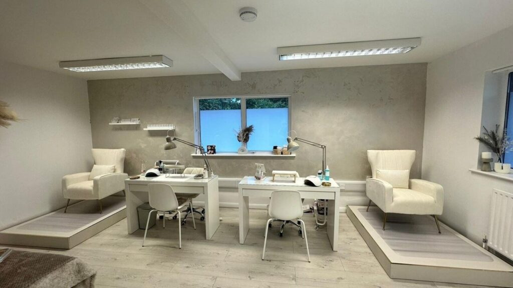 e935b312-1763-4a4b-86ed-c3e939108253-jmaestheticallyyours-gb-england-hilton-fresha-5270269