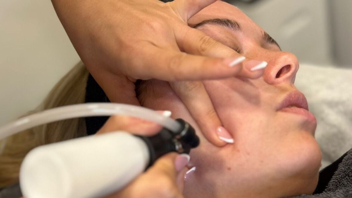 e9bb63d4-b124-4fa0-a587-2ac6b7a49ffb-callieannskin-southbournegrovesands-gb-england-bournemouth-fresha-6649218