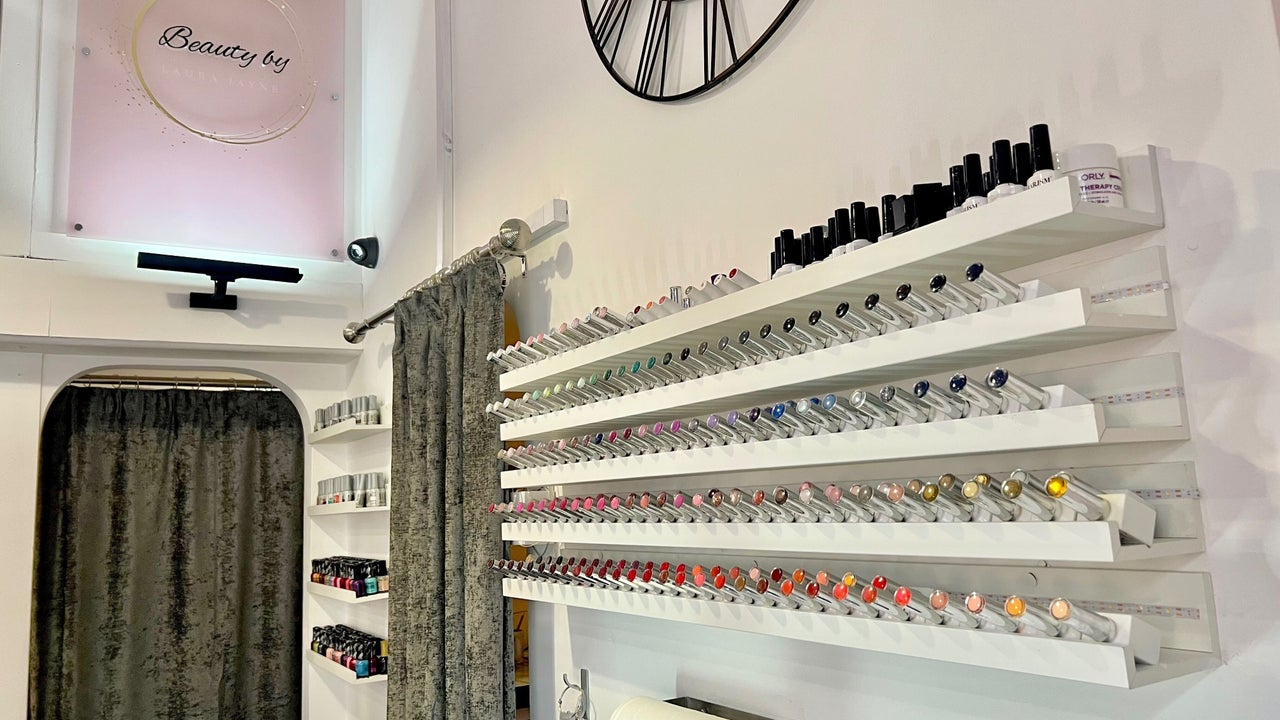 ea1f1327-6ab2-48f9-ab3d-a4cc8e0ea043-beautybylaurajayne-gb-england-tutbury-fresha-1286448