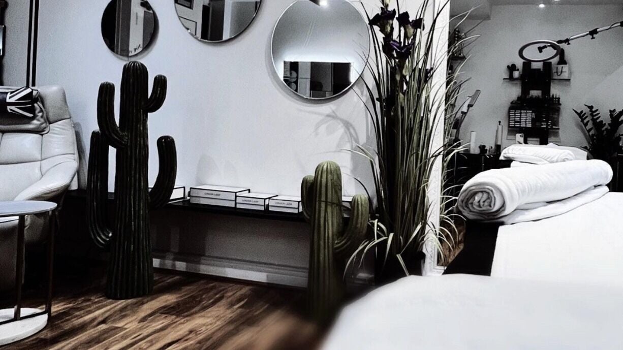 eb742d34-fe54-4c9d-bd09-4f969174a814-lashcentre-gb-england-portsmouth-southsea-fresha-5927498