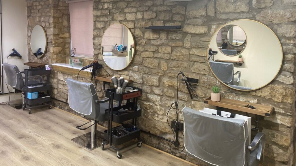 ebf72e02-ff9b-4752-bca2-c98cfcecdf02-5thavenue-gb-england-weldon-fresha-2529508