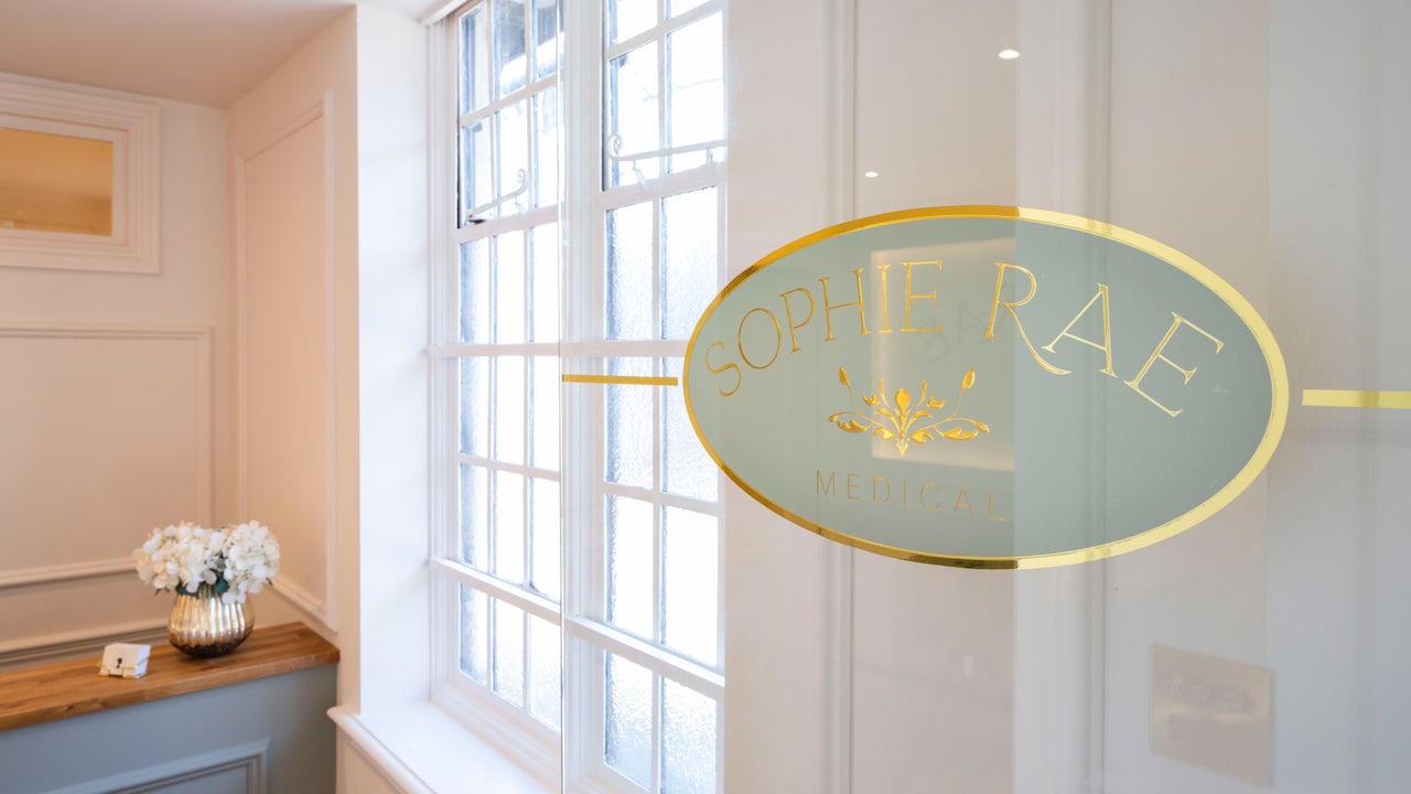 ec1a6d30-68d9-4591-ba7a-45f2321da71d-harlowessophieraemedicalsandwich-gb-england-sandwich-fresha-7355615