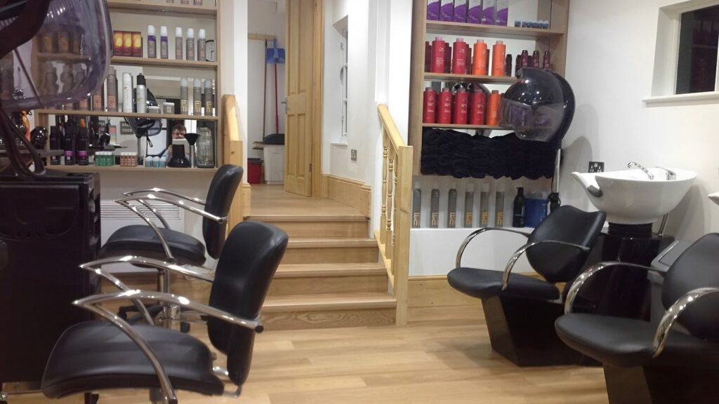 ec3f0aa7-2499-4d62-8b54-b51fb6008bbf-forgehairsalon-gb-england-rotherfield-fresha-8884886